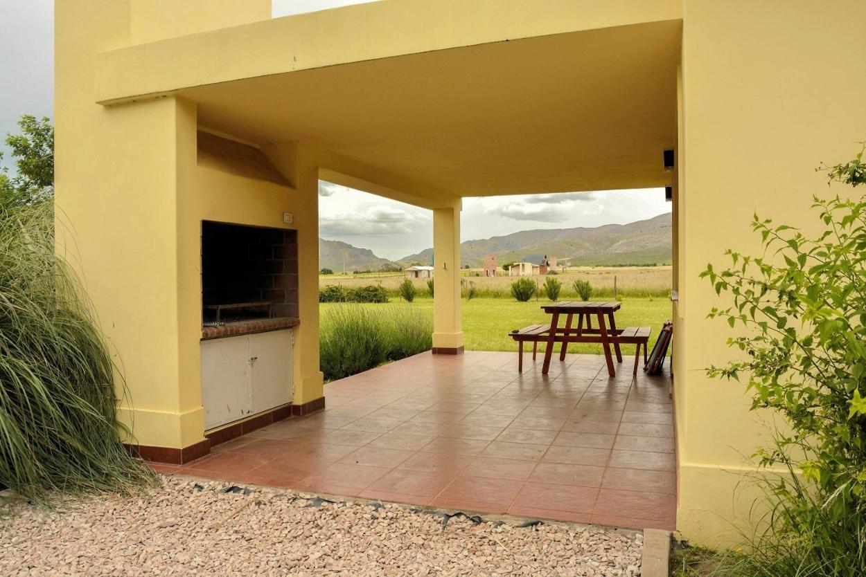 Cabanas De Las Pinturas Villa Sierra de la Ventana Esterno foto