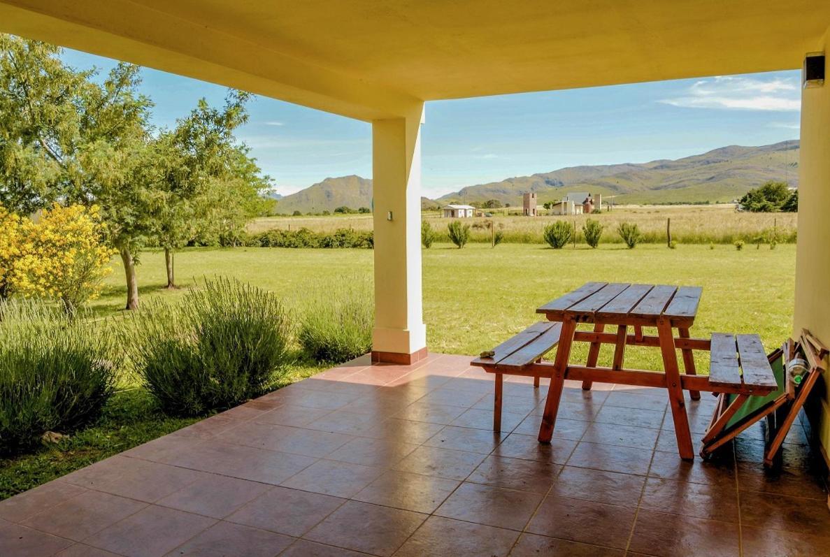 Cabanas De Las Pinturas Villa Sierra de la Ventana Esterno foto