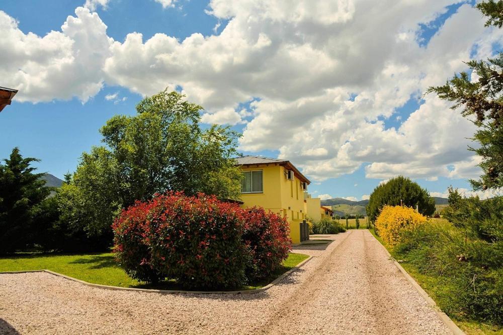 Cabanas De Las Pinturas Villa Sierra de la Ventana Esterno foto